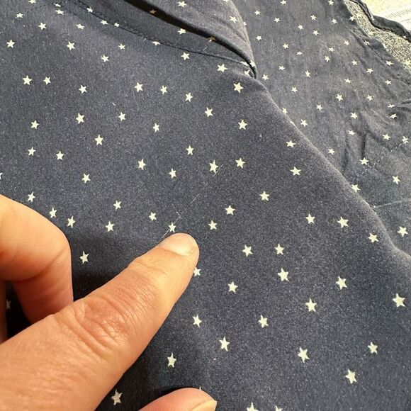 Grand &  Greene blue star print size large button down long sleeve casual shirt - Picture 11 of 12